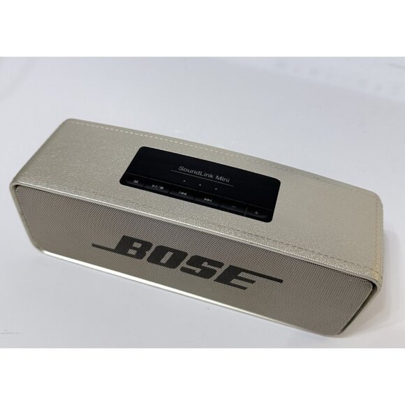 Bose SoundLink Mini Portable Bluetooth Speaker  Gold With No Cable Tested Works - Picture 2 of 9